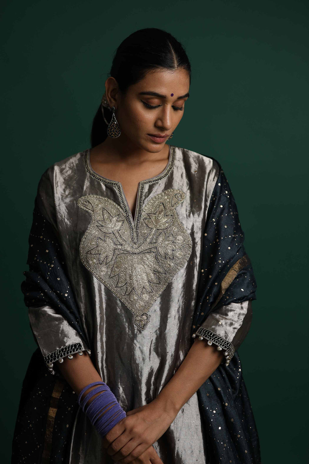 Silver Kurta Set with Zari Embroidery & Lace Detail