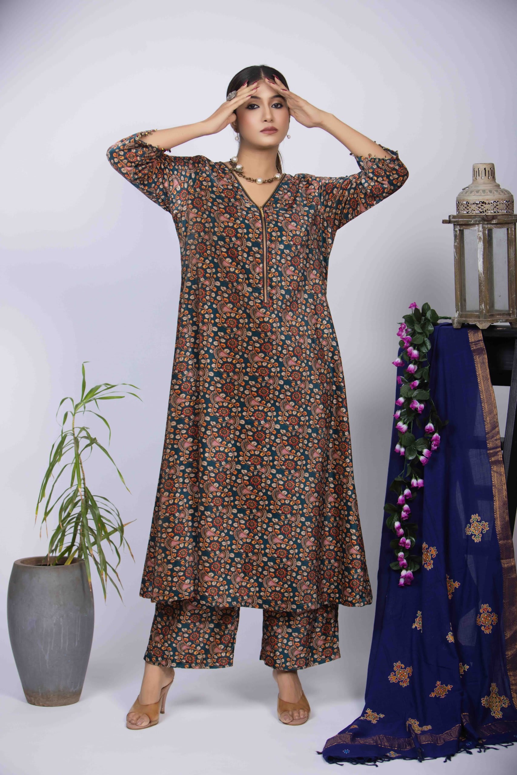 Rama Blue Kurti Set with Intricate Floral and Paisley Print