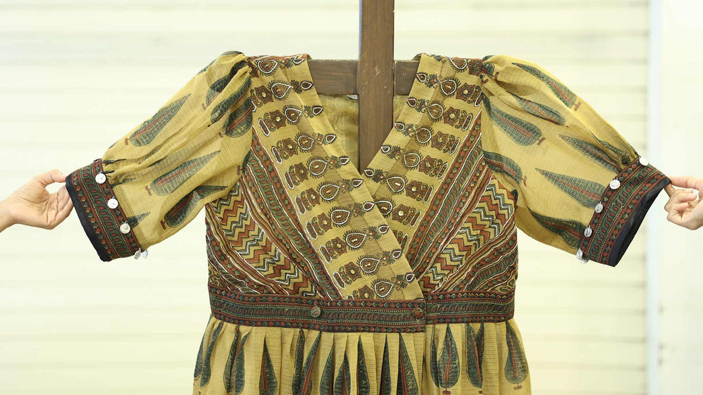 Earthy Kurti Set with Leaf Motif & Ornate Embroidery