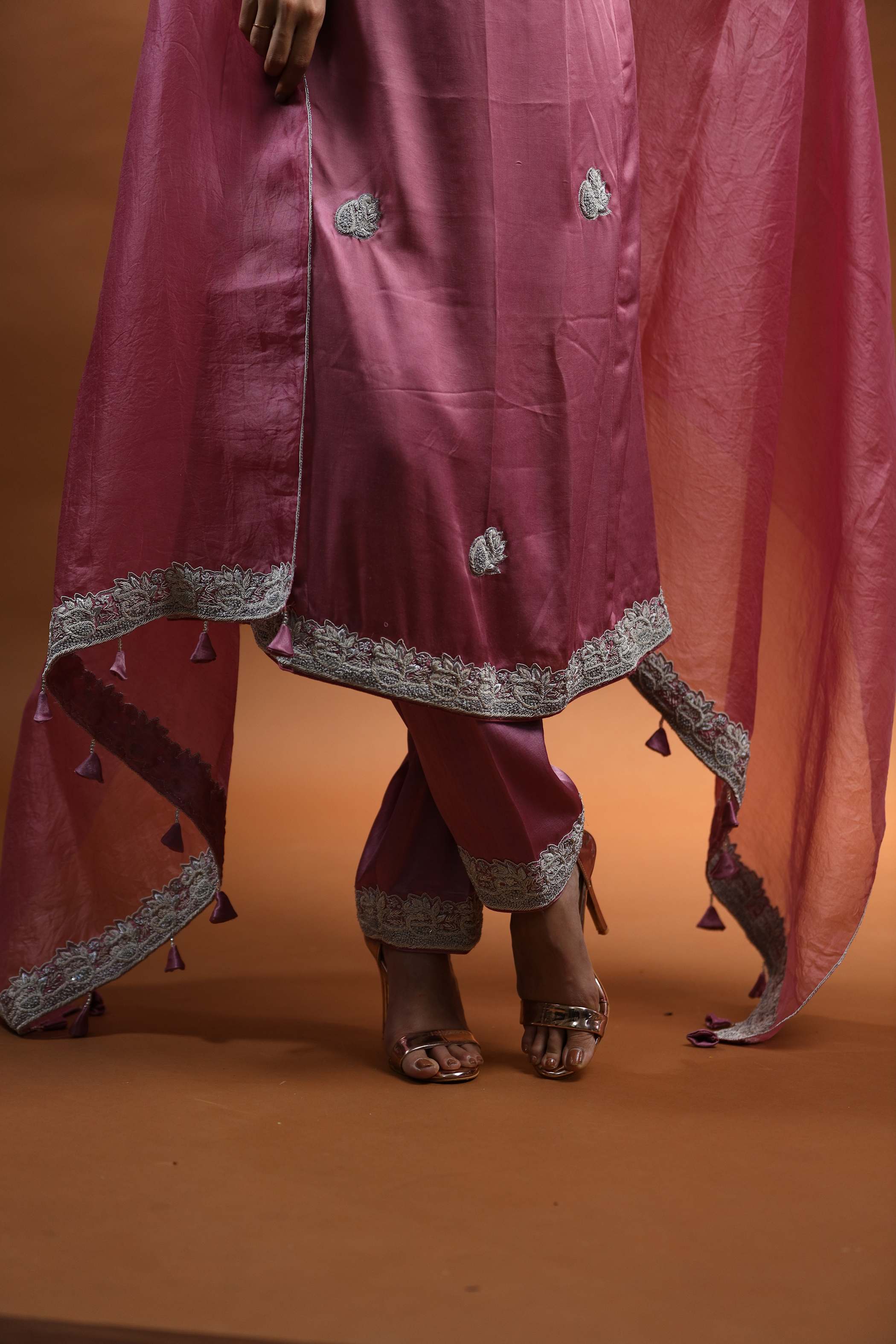 Deep Pink Kurti Set with Intricate Silver Embroidery & Floral Patterns