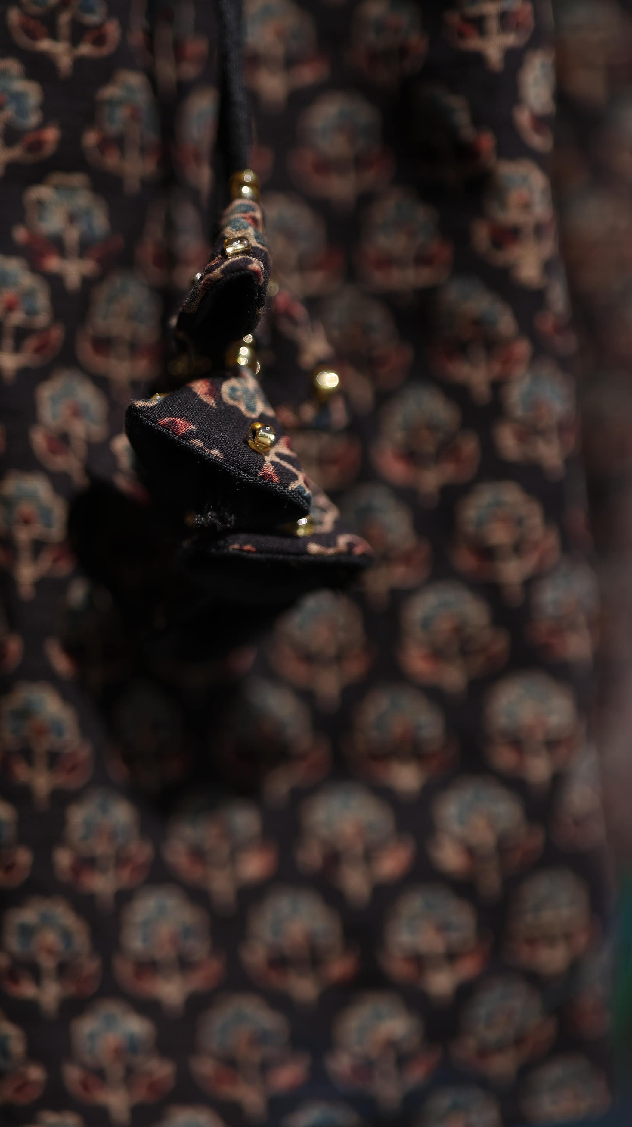 Parampara Kurti Set - Floral Pattern, Soft Flowing Fabric