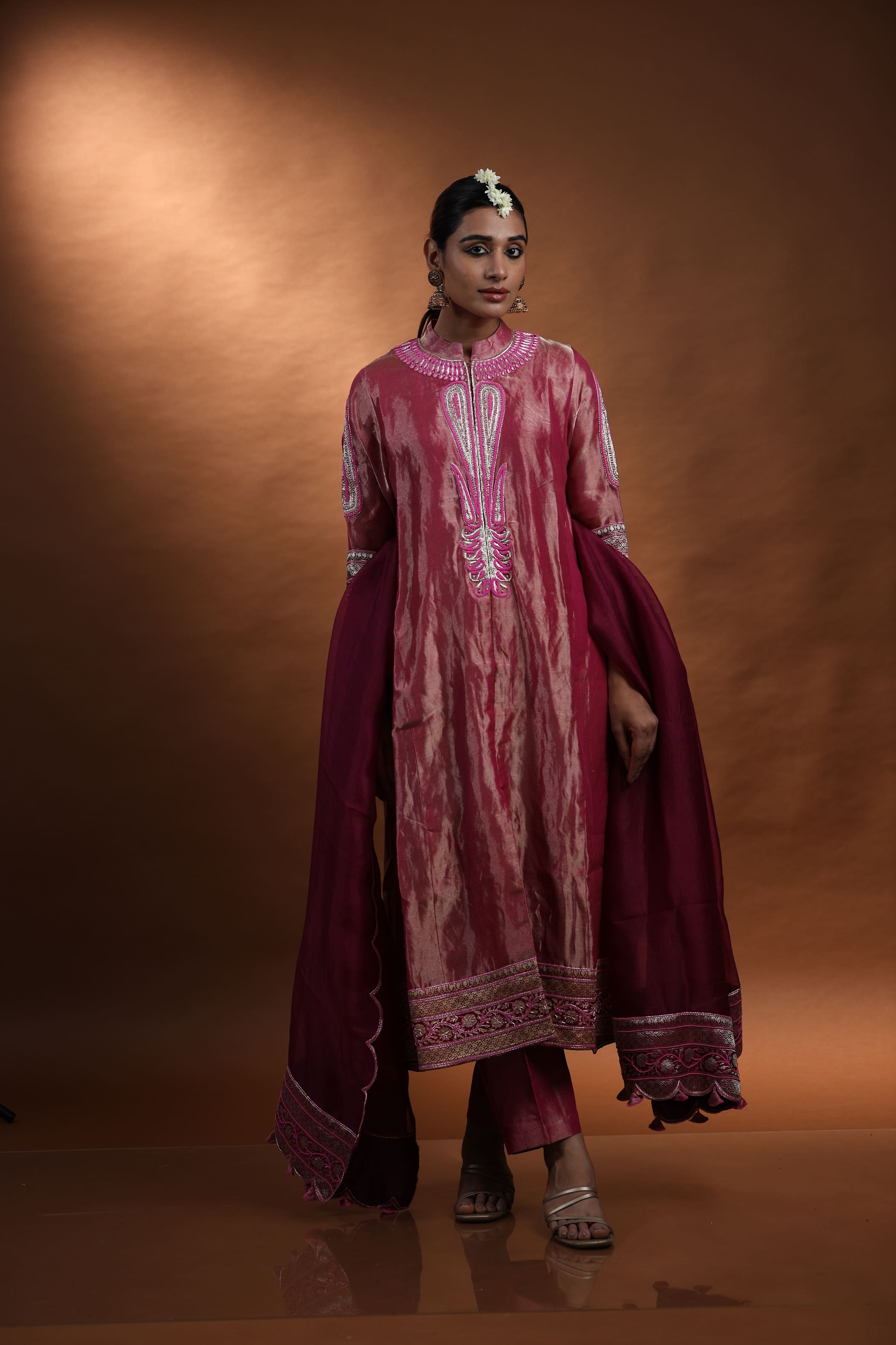Magenta Pink Kurti Set with Zari Embroidery & Scalloped Churidar