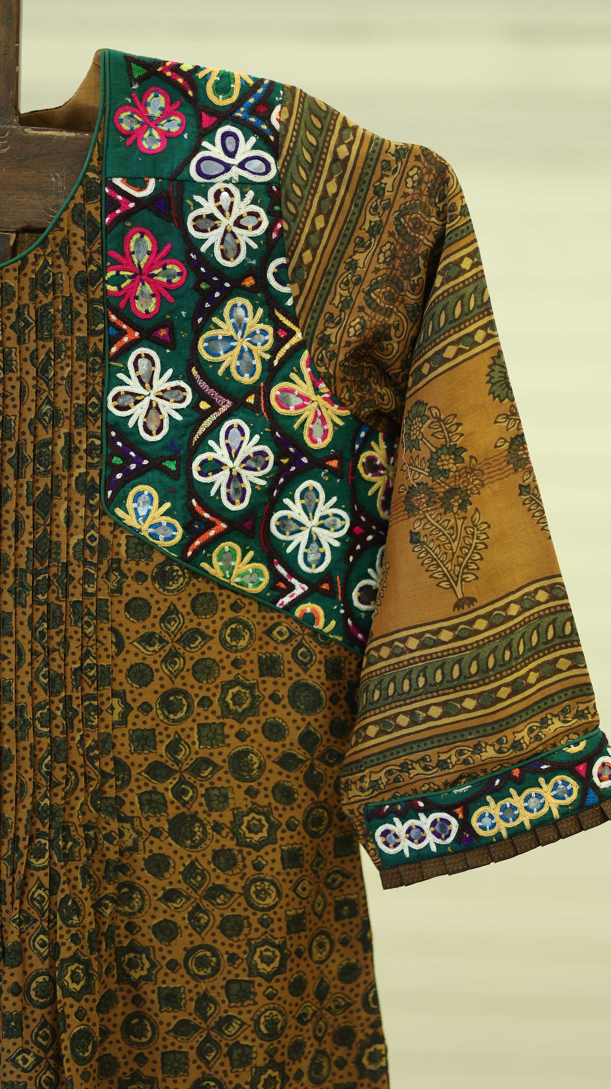 Multicolored Kurti Set with Geometric Floral Embroidery and Block Print