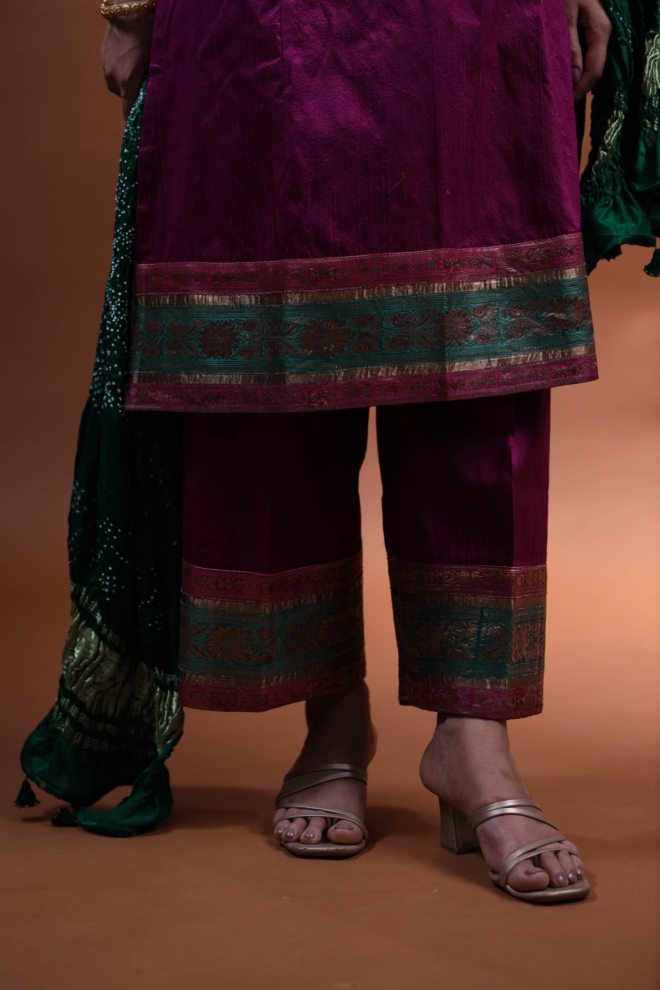 Magenta Kurti Set with Gold Embroidery & Floral Patterns