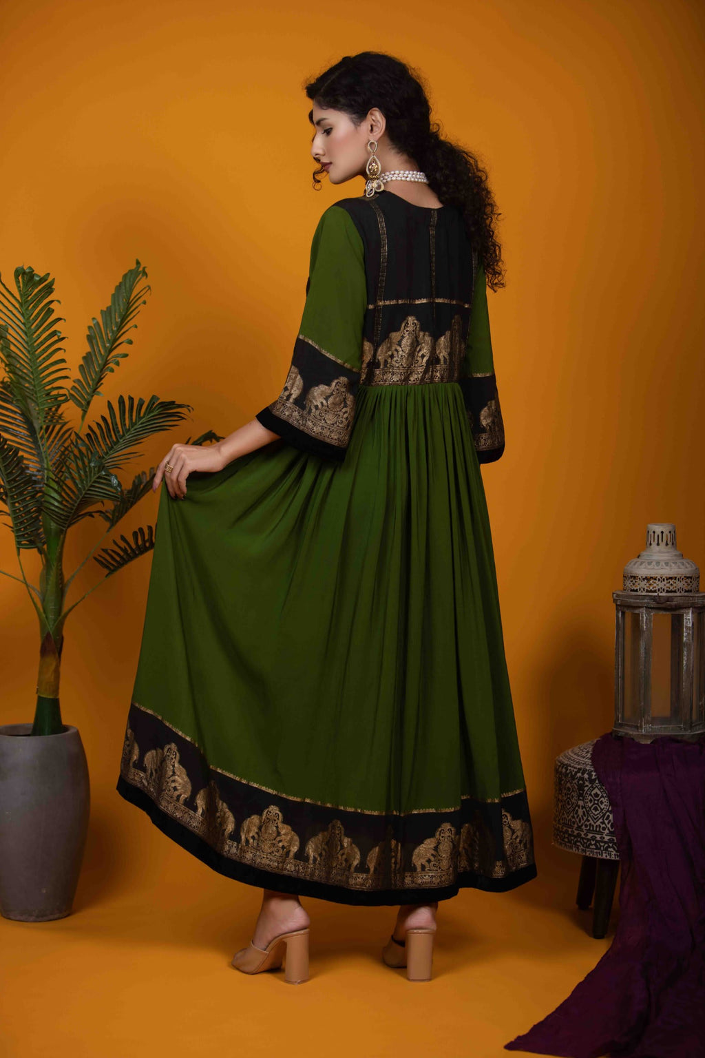 Mehendi Green Kurti with Banarasi Borders in Pure Silk
