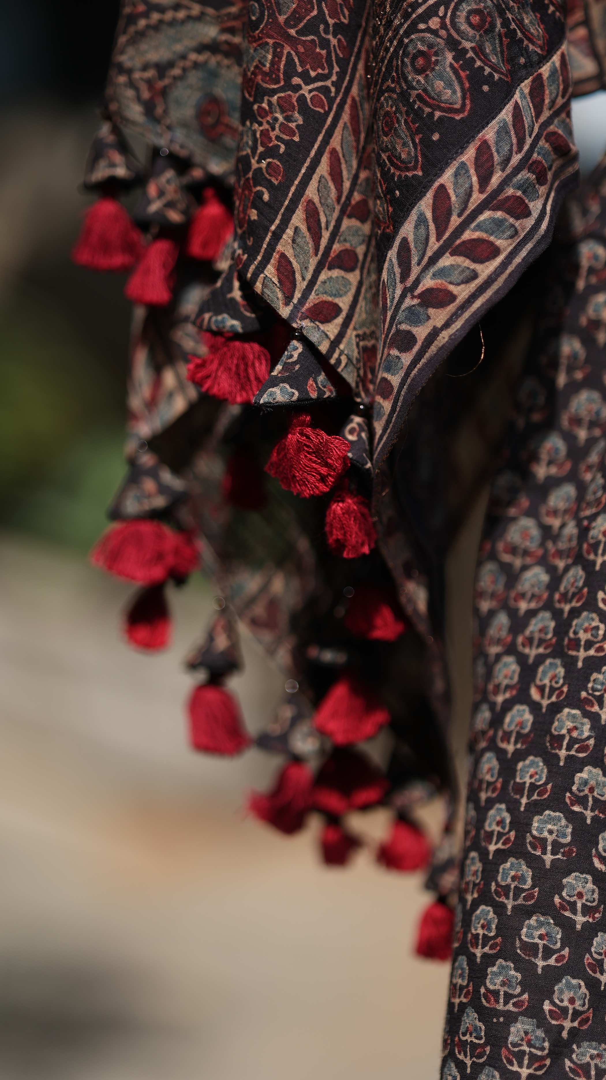 Parampara Kurti Set - Floral Pattern, Soft Flowing Fabric