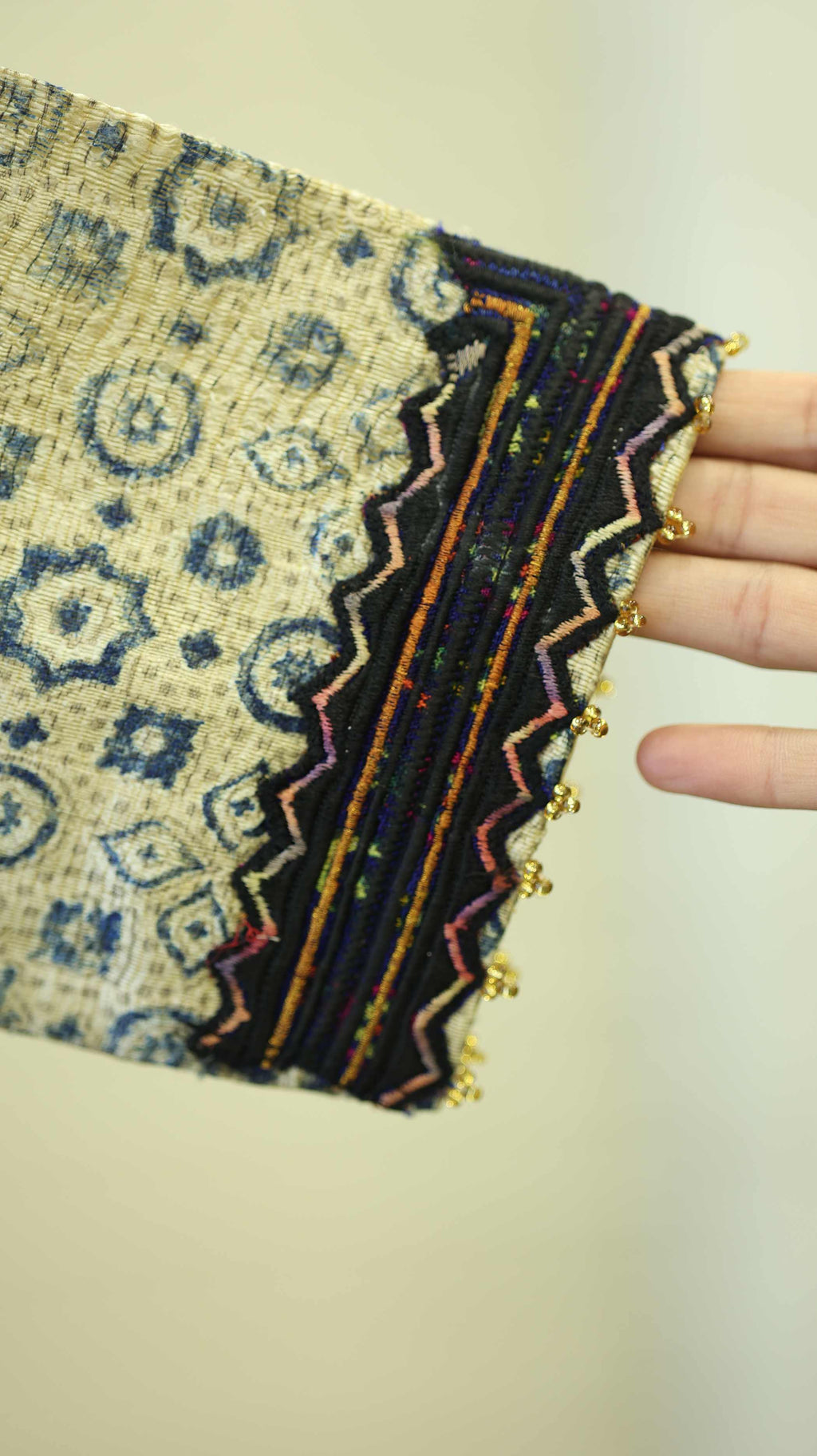 Indigo Kurti Set with Floral Patterns & Zari Work