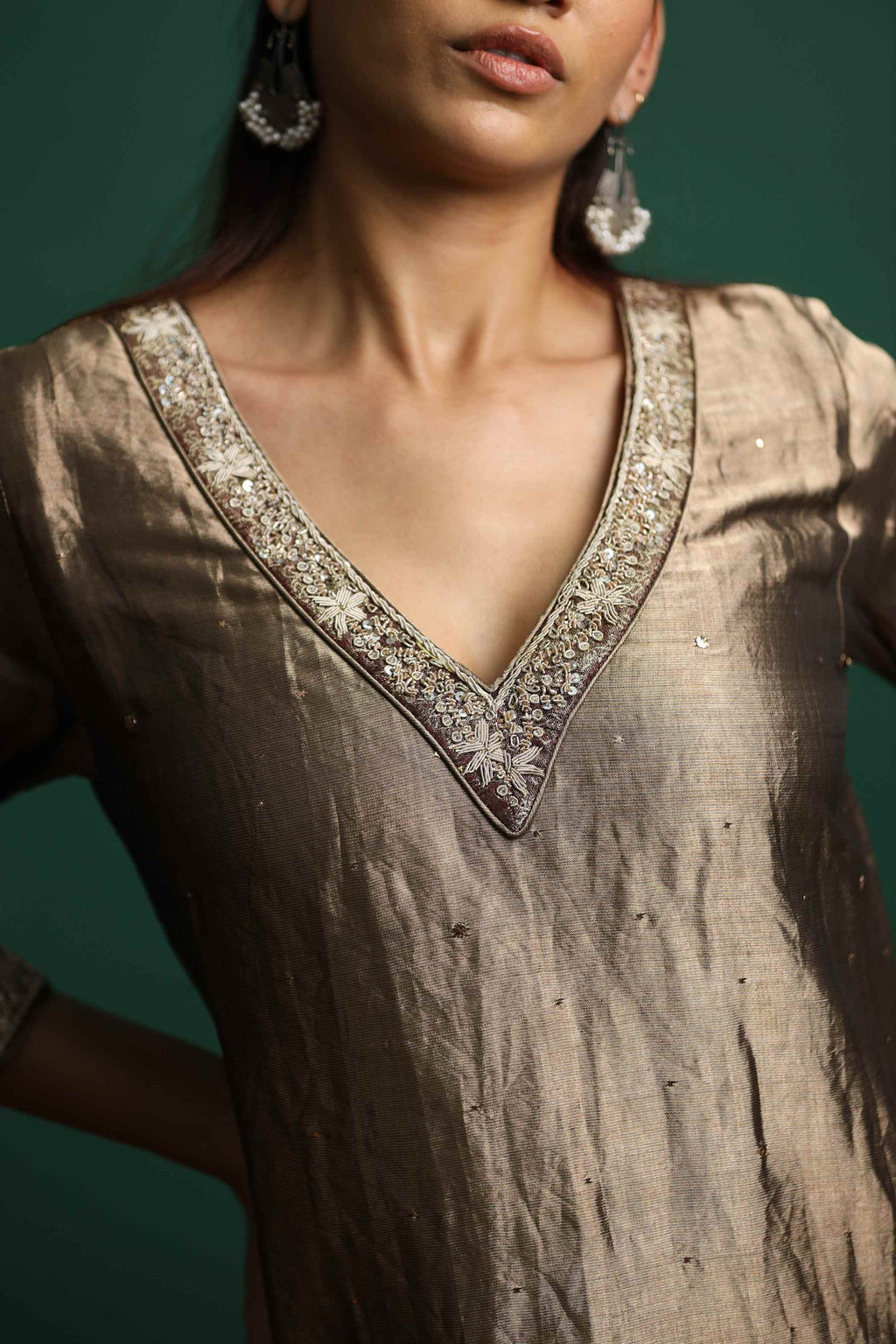 Bronze Jardosh Kurti Set with Zardozi Embroidery & Floral Pants