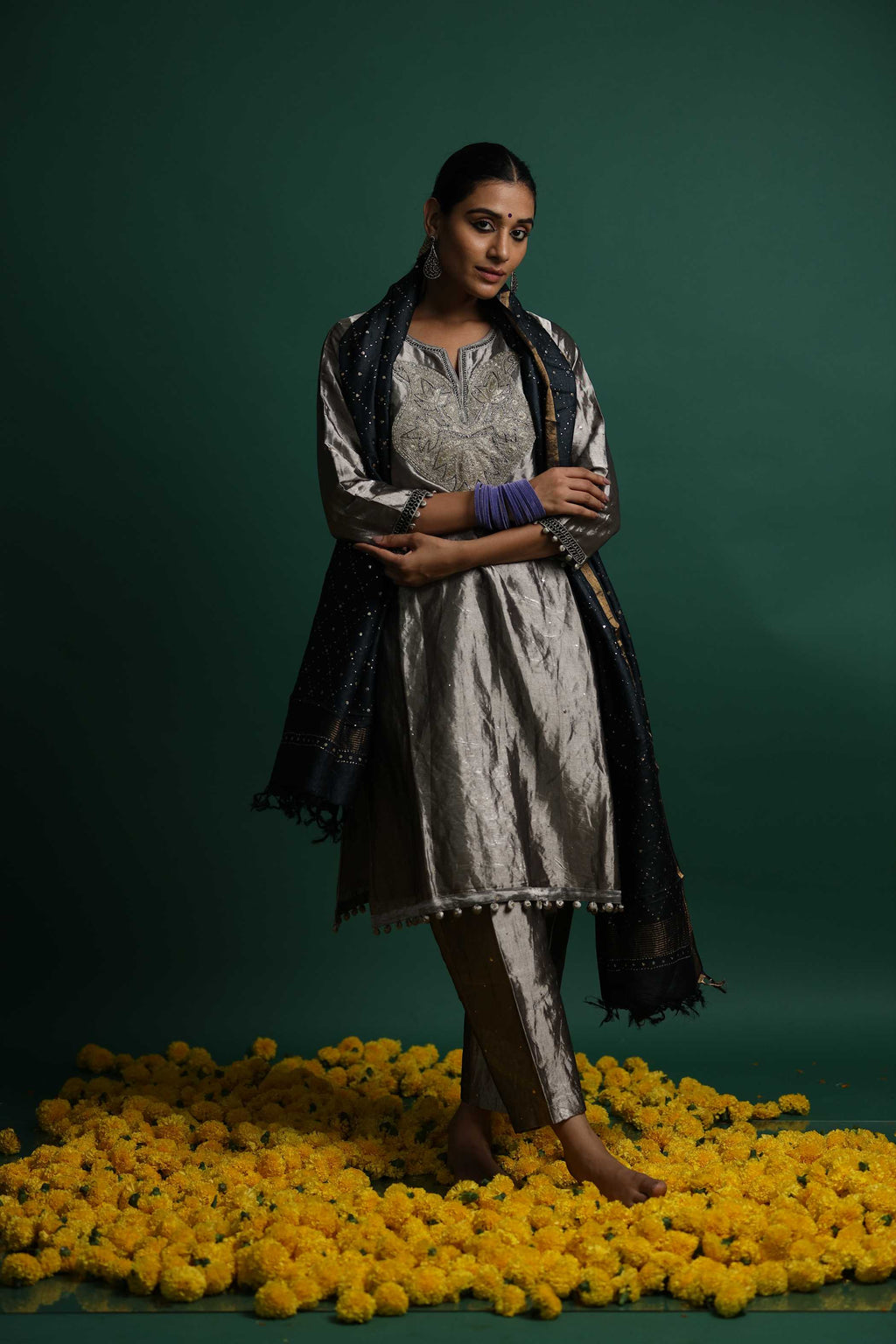 Silver Kurta Set with Zari Embroidery & Lace Detail