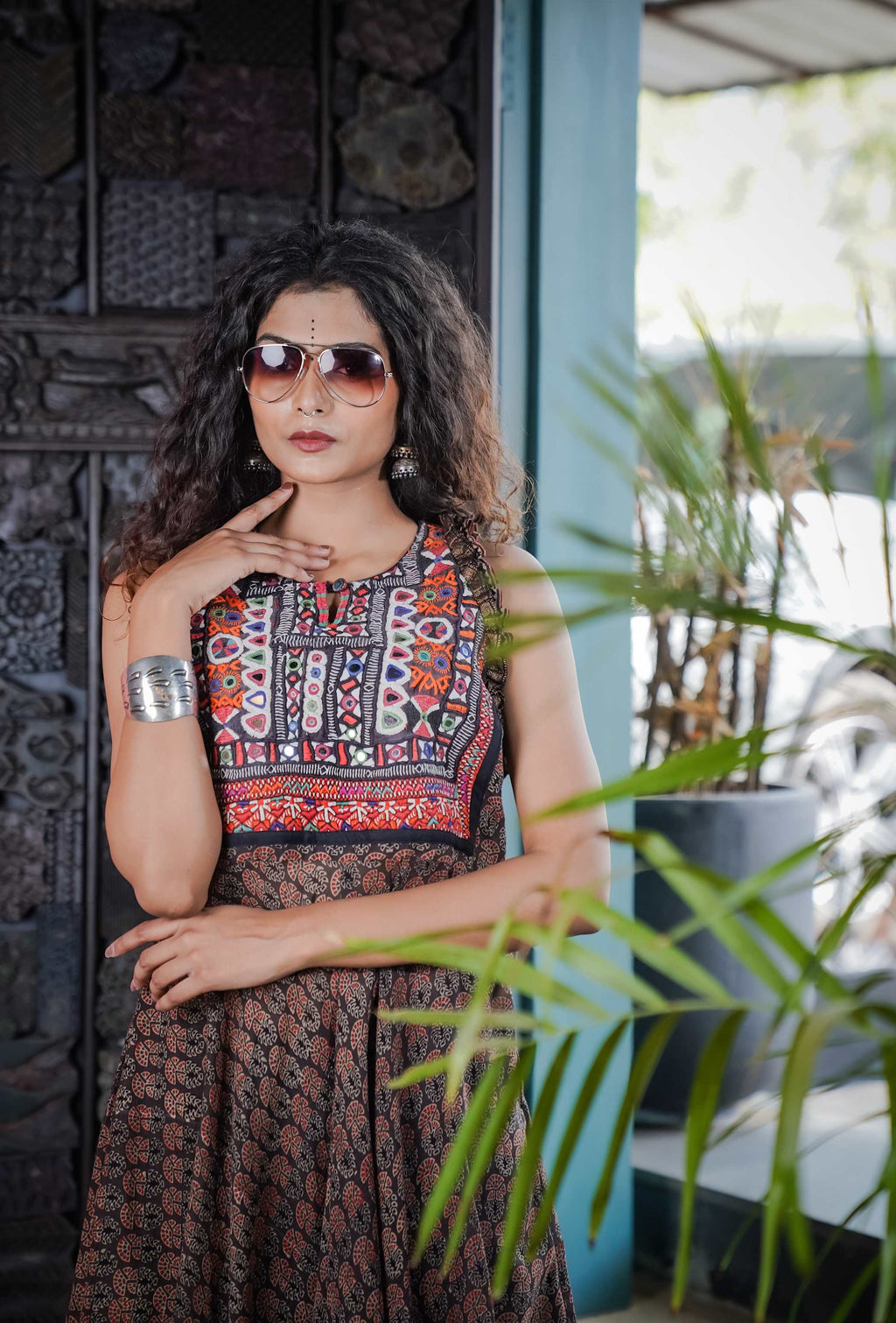 Ajrak Sleeveless Kurti Set with Asymmetrical Hemline in Earthy Tones