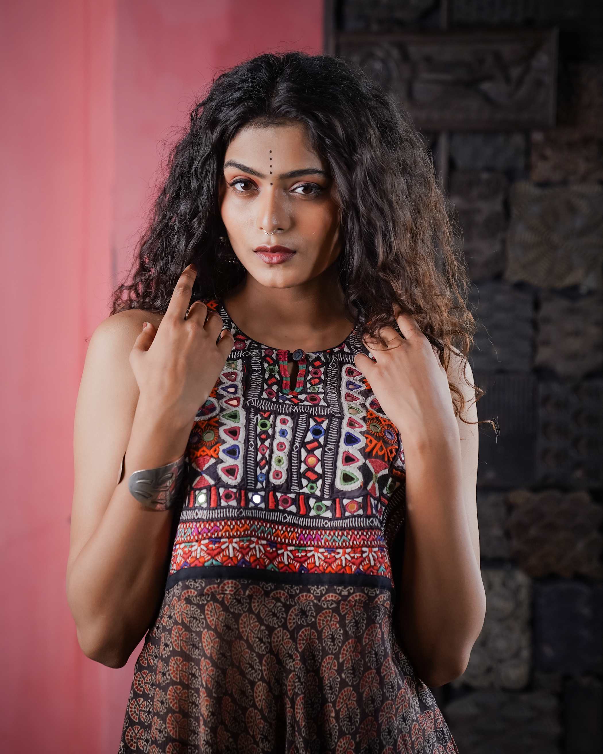 Ajrak Sleeveless Kurti Set with Asymmetrical Hemline in Earthy Tones