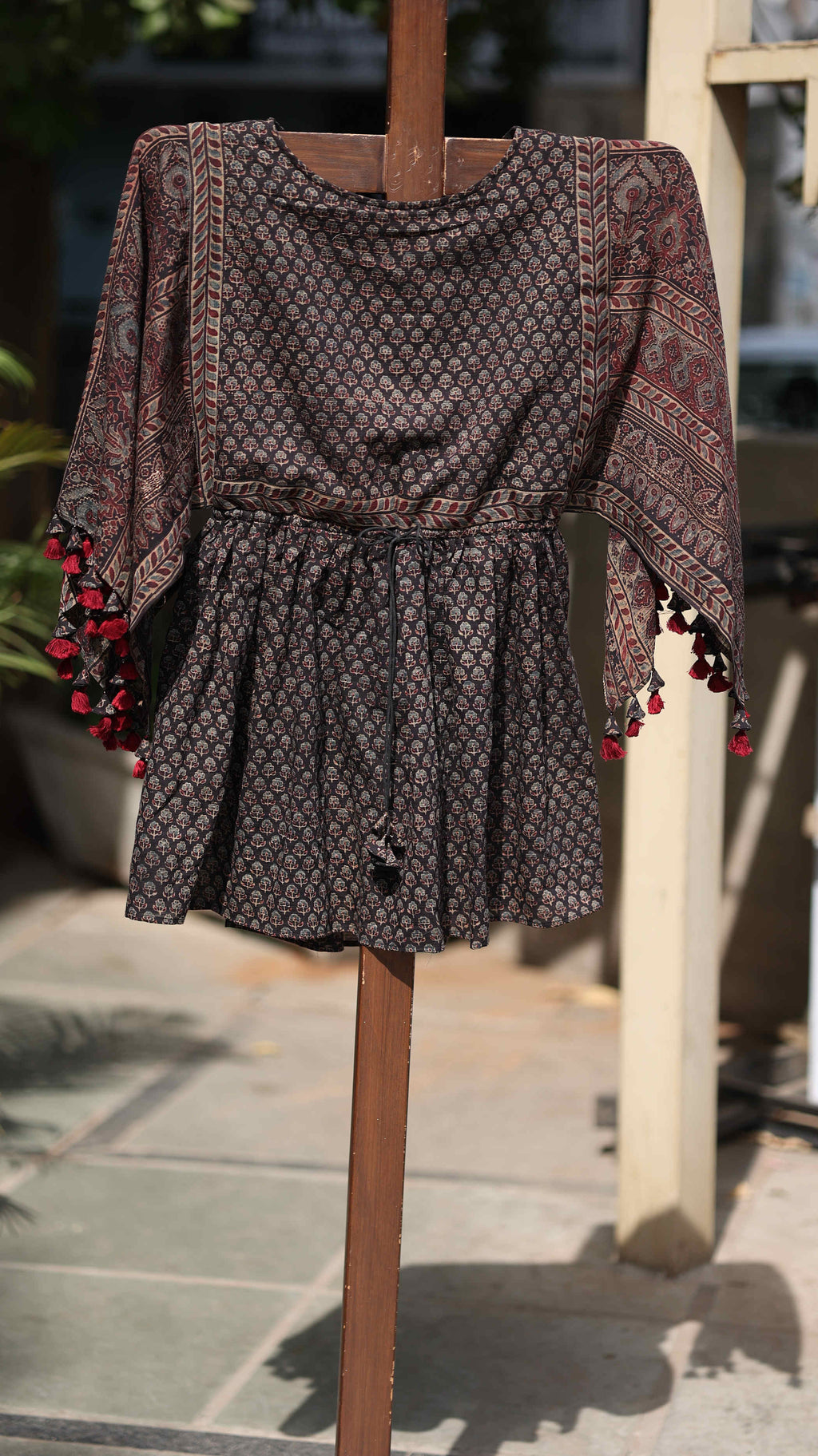 Parampara Kurti Set - Floral Pattern, Soft Flowing Fabric