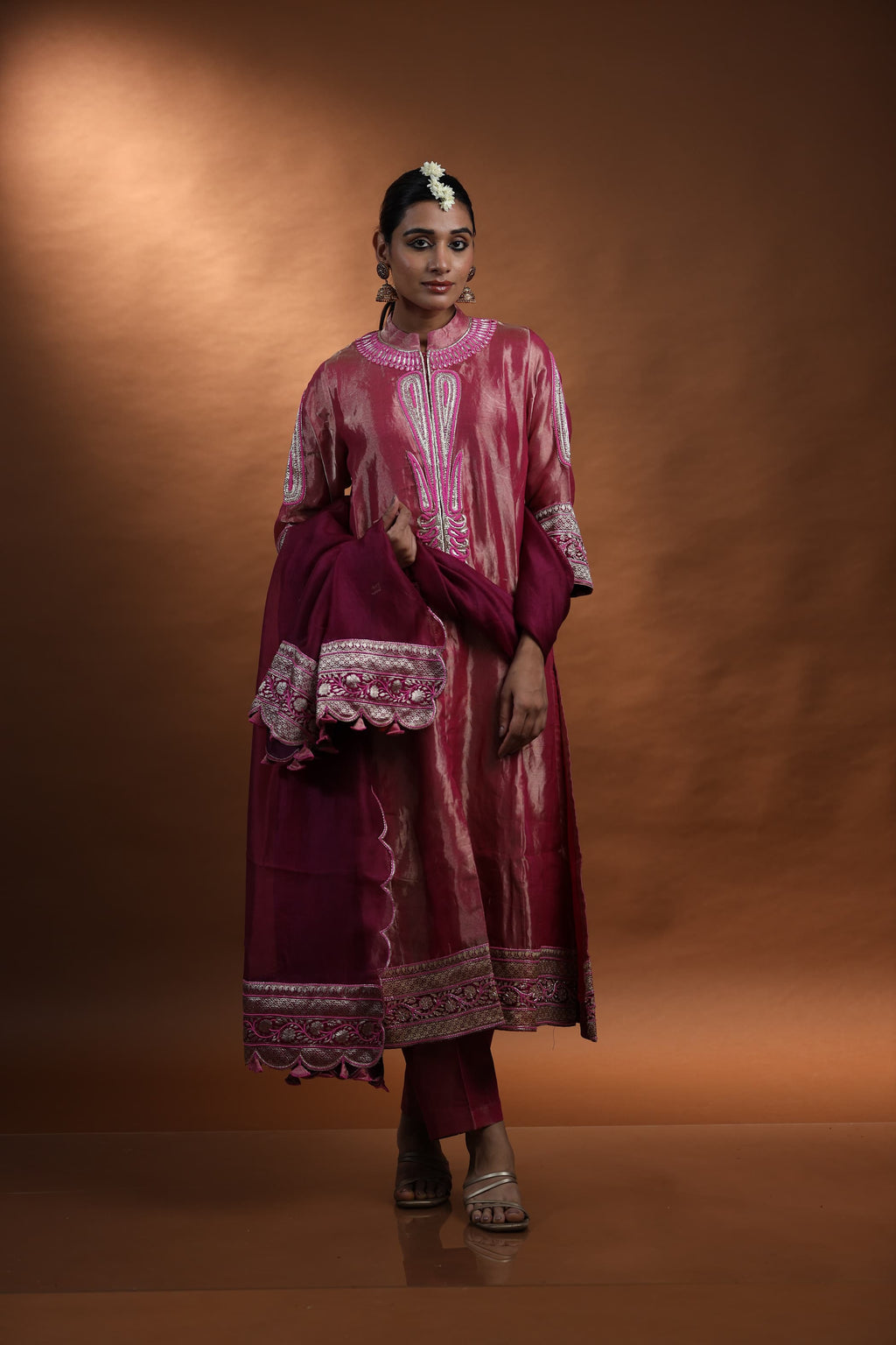 Magenta Pink Kurti Set with Zari Embroidery & Scalloped Churidar