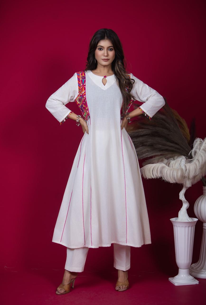 White Cotton Kurta Set with Hand-Thread Embroidery & Tassels